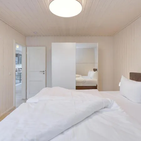 2 Bedroom In *